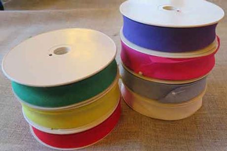 100% cotton 25mm bias binding tape in a variety of colours