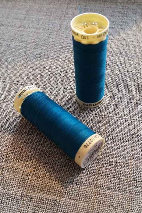 Gutermann Sew All Thread Col. 25 (Ocean Blue)
