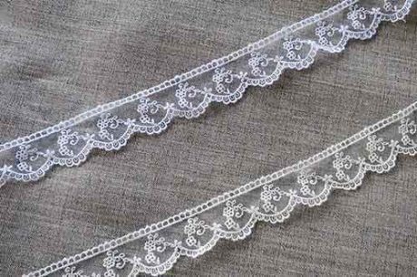 Soft embroidered tulle trim - Image 2
