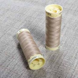 Gutermann Sew All Thread Col. 215 (Beige)