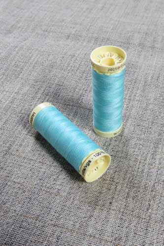 Gutermann Sew All Thread Col. 328 (Light Greenish Blue)
