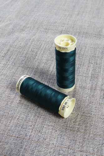 Gutermann Sew All Thread Col. 18 (Dark Green)