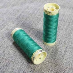 Gutermann Sew All Thread Col. 239 (Green)