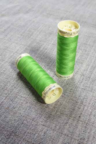 Gutermann Sew All Thread Col. 336 (Light Green)