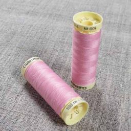 Gutermann Sew All Thread Co. 660 (Pink)