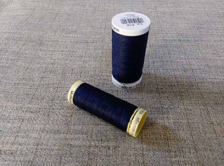 Gutermann Sew All Thread Col. 310 (Navy)