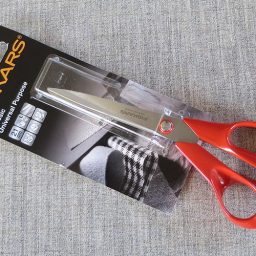 Fiskars Universal Scissors Sharpener