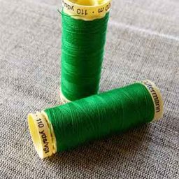 100% polyester sew-all thread, mid-green, colour 396