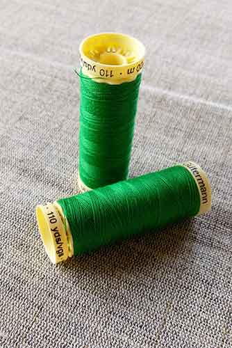 100% polyester sew-all thread, mid-green, colour 396