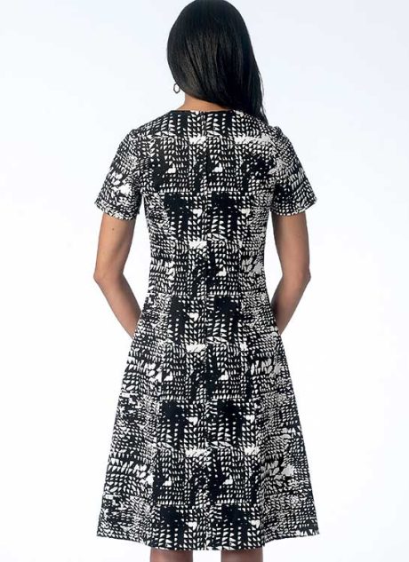 B6186 Misses'/Woman's Dress
