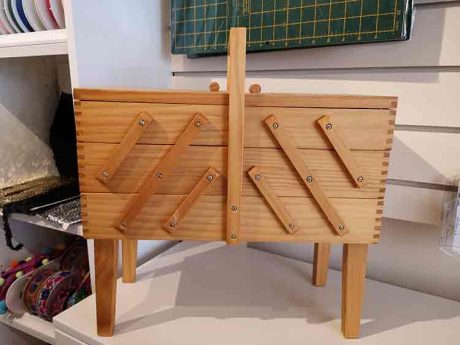 3-tier cantelever sewing box with legs
