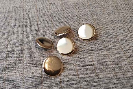 Plain metal blazer buttons