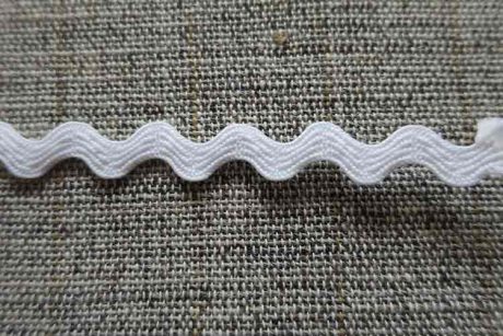 9mm Ric-rac (rick-rack)