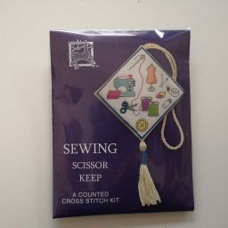 "Sewing" scissor keep cross-stitch embroidery kit