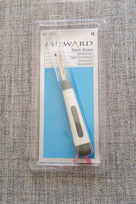 Milward Soft-Grip Stitch Ripper for Un-picking