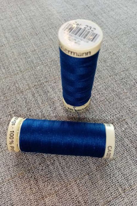 Gutermann Sew All Thread Col. 232 (blue)