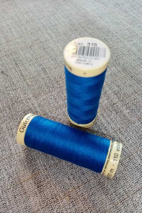 Gutermann Sew All Thread Col. 315 (blue)