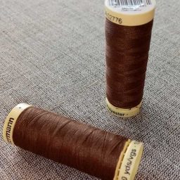 Gutermann Sew All Thread Col. 446 (brown)