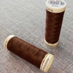 Gutermann Sew All Thread Col. 694 (brown)
