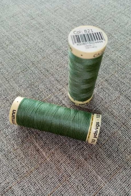 Gutermann Sew All Thread Col. 821 (fern green)