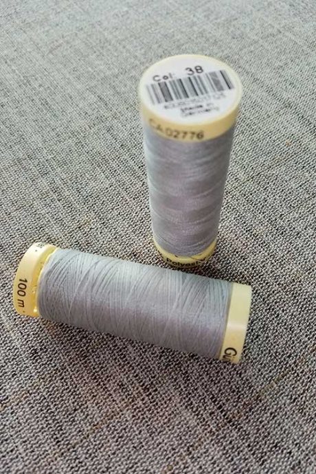Gutermann Sew All Thread Col. 38 (grey)