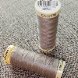 Gutermann Sew All Thread Col. 118 (mushroom grey)