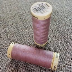 Gutermann Sew All Thread Col. 568 (dusky pink)