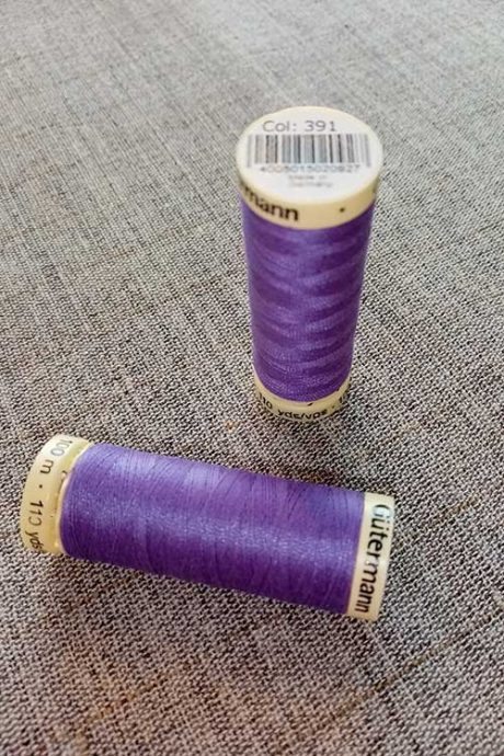 Gutermann Sew All Thread Col. 391 (purple)
