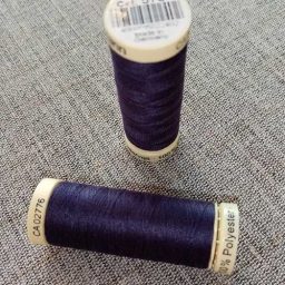 Gutermann Sew All Thread Col. 575 (blackberry)