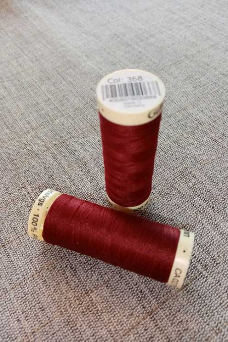 Gutermann Sew All Thread Col. 368 (red)