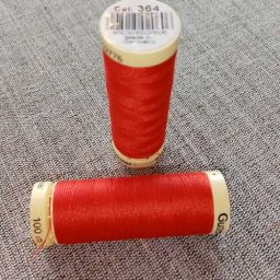 Gutermann Sew All Thread Col. 730 (red)