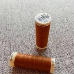 Gutermann Sew All Thread Col. 448 (tan)