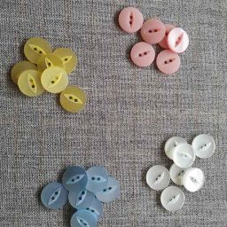 Mother of Pearl Buttons, Natural Shell , 4 Hole Sewing Knitting