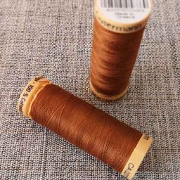 Gutermann Cotton Thread #1444 (amber)