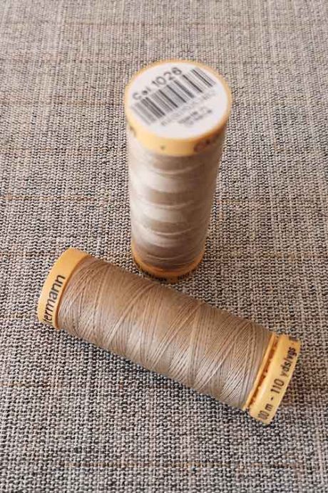 Gutermann Cotton Thread #1026 (beige)