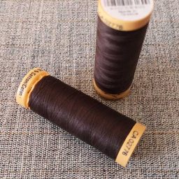 Gutermann Cotton Thread #2960 (brown)