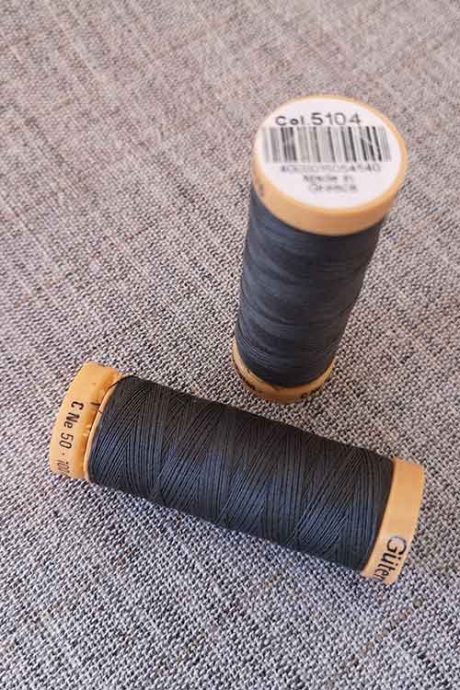 Gutermann Cotton Thread #5104 (charcoal)