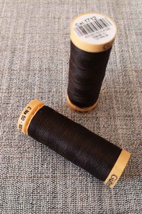 Gutermann Cotton Thread #1712 (dark brown)