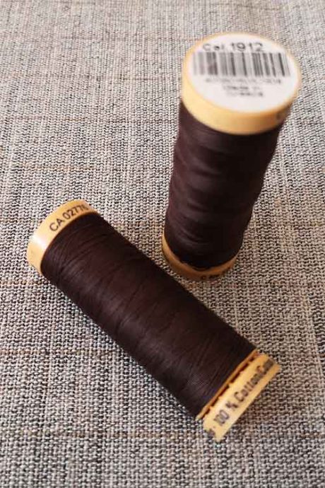 Gutermann Cotton Thread #1912 (dark brown)
