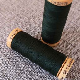 Gutermann Cotton Thread #8812 (dark green)