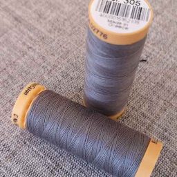 Gutermann Cotton Thread #305 (dark grey)