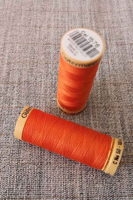 Gutermann Cotton Thread #1576 (orange)