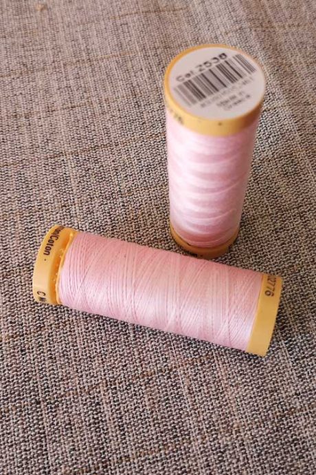 Gutermann Cotton Thread #2538 (pink)