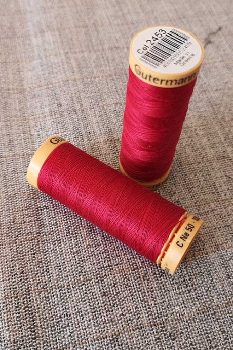 Gutermann Cotton Thread#2453 (red)