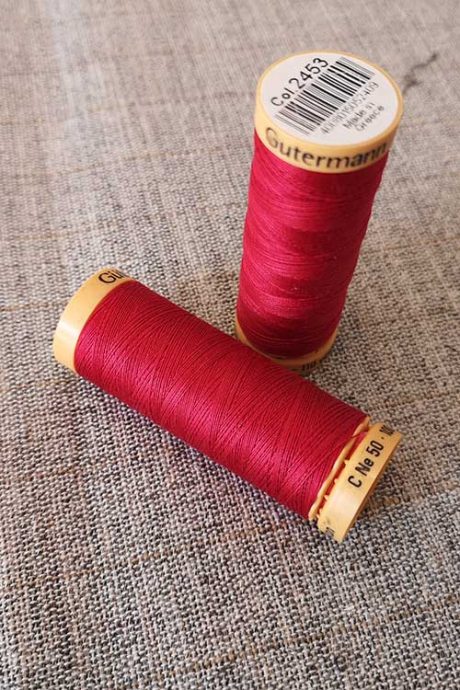 Gutermann Cotton Thread#2453 (red)