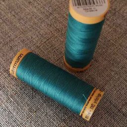 Gutermann Cotton Thread #7325 (sea green)