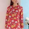 B6751 Misses'/Misses' Petite Pullover Tops