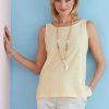 B6751 Misses'/Misses' Petite Pullover Tops