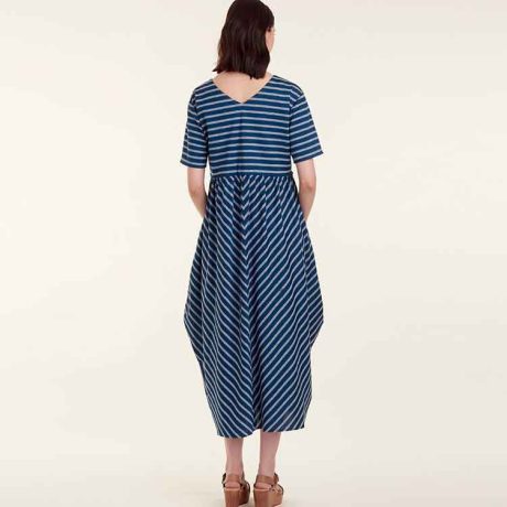 S9140 Misses' Relaxed Pullover Dress