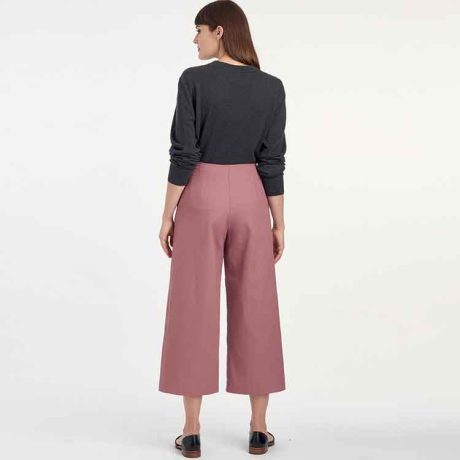 S9181 Misses' Cropped Pants & Skirt
